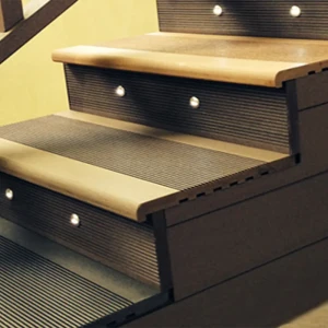 Ступень полнотелая из МПК Вельвет 170×24×3000 мм
